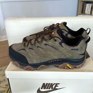 Merrell Moab 3 Waterproof Shoes Wide Width 11.5 Olive/Gum Suede VNDS